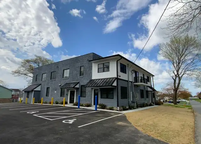 Property at 800 Park Hill Dr Apt 3, Manheim, PA, 17545, 2 beds, 1 bath, [object Object]