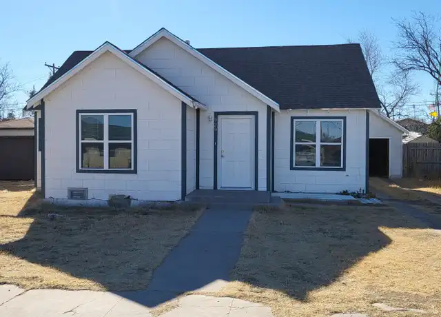 Property at 929 W 16th St, Portales, NM, 88130, 2 beds, 1 bath, [object Object]