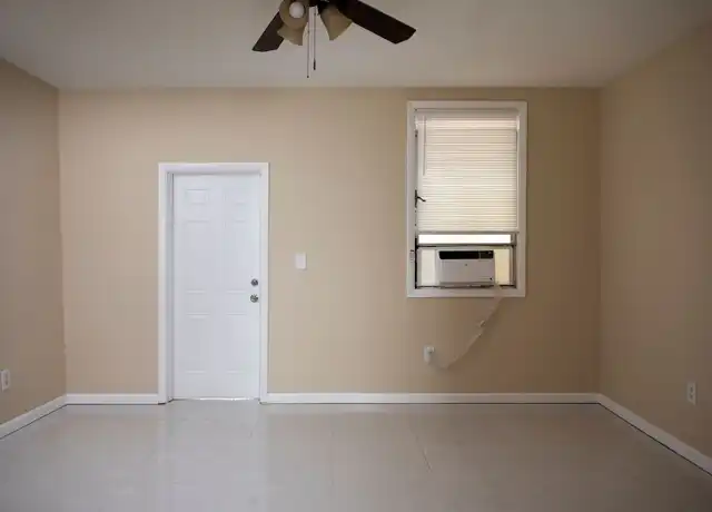 Property at 1127 Washington St #3, Key West, FL, 33040, 0 beds, 1 bath, [object Object]