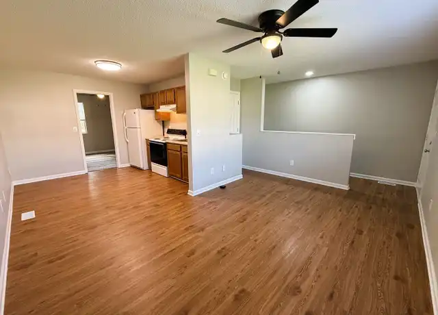Property at 6125 Kingsport Hwy Unit 18-2, Gray, TN, 37615, 1 bed, 1.5 baths, [object Object]