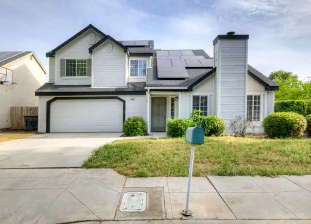 Property at 1761 E Jordan Ave, Fresno, CA, 93720, 3 beds, 2.5 baths, [object Object]