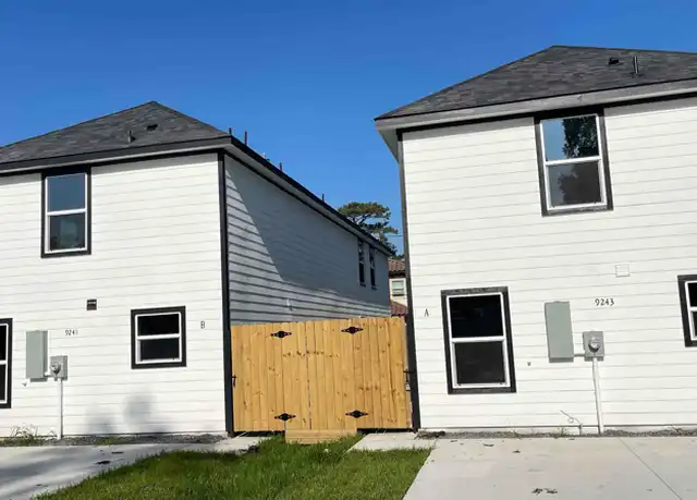 Property at 6617 Bacher St Unit B, Houston, TX, 77028, 3 beds, 2 baths, [object Object]