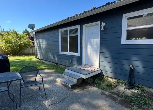 Property at 1201 Warner St Unit B, Sedro-Woolley, WA, 98284, 2 beds, 1 bath, [object Object]