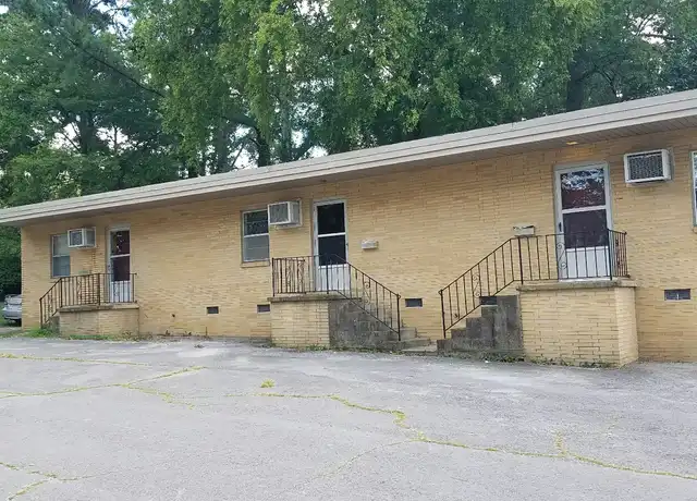Property at 800 Maysville Rd NE Unit 2, Huntsville, AL, 35801, 1 bed, 1 bath, [object Object]