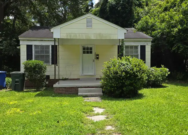 Property at 2838 Ashton St, Columbia, SC, 29204, 2 beds, 1 bath, [object Object]