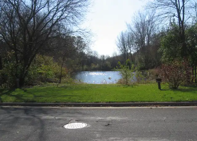 Property at 1280 Commonwealth Dr Unit 7, Fort Atkinson, WI, 53538, 2 beds, 1 bath, [object Object]