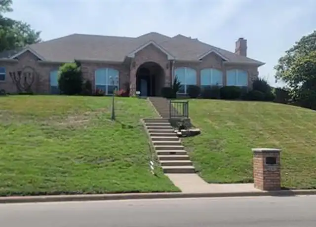 Property at 14 Crosslands Rd, Benbrook, TX, 76132, 4 beds, 3.5 baths, [object Object]