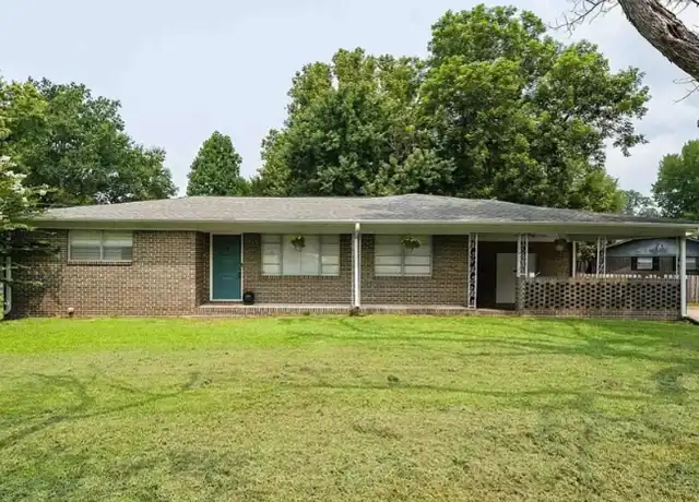 Property at 726 Goldenrod Dr, Gardendale, AL, 35071, 3 beds, 1.5 baths, [object Object]