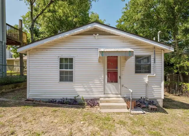 Property at 1906 E 9th St, Austin, TX, 78702, 2 beds, 1 bath, [object Object]