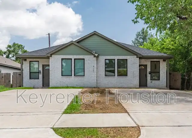 Property at 5121 Southwind St, Houston, TX, 77033, 3 beds, 2 baths, [object Object]