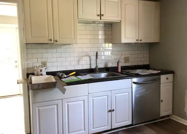 Property at 20 Baynes St #1, Buffalo, NY, 14213, 6 beds, 2 baths, [object Object]