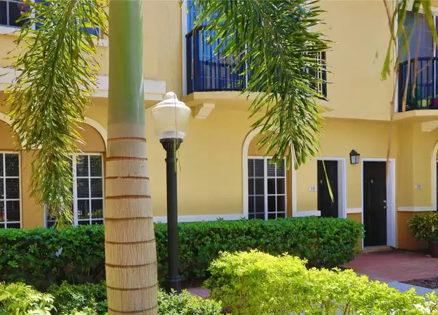 Property at 141 Grand Beach Pl, Tampa, FL, 33609, 2 beds, 2 baths, [object Object]