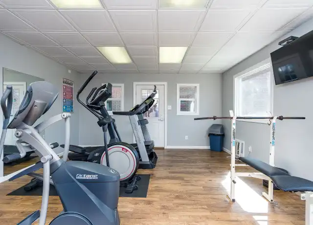 Property at 1707 Buccaneer Dr Unit 304, Johnson City, TN, 37604, 1 bed, 1 bath, [object Object]