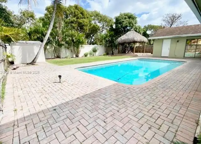Property at 7363 NW 49th Ct Unit 7363, Lauderhill, FL, 33319, 4 beds, 2 baths, [object Object]