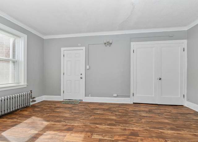 Photo of 102 Memorial Dr Unit 102-8, Calumet City, IL 60409