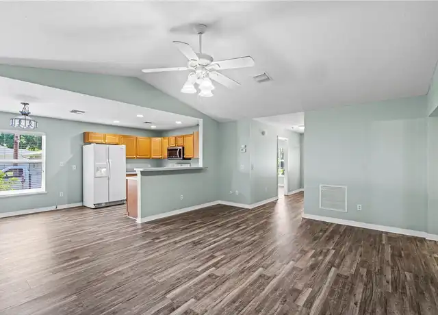 Property at 3225 3rd Pl, Vero Beach, FL, 32968, 3 beds, 2 baths, [object Object]
