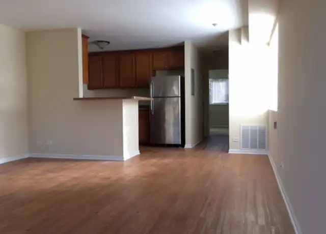 Property at 900 S Taylor Ave Unit 910-A, Oak Park, IL, 60304, 1 bed, 1 bath, [object Object]