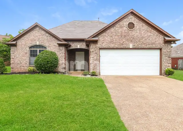 Property at 30 Mossy Springs Cv, Oakland, TN, 38060, 3 beds, 2 baths, [object Object]