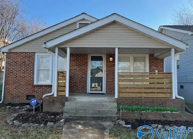 Property at 220 Ward Ave NE, Huntsville, AL, 35801, 2 beds, 1 bath, [object Object]