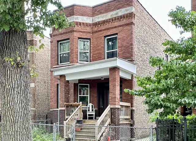 Property at 4711 N Albany Ave Unit 8Q, Chicago, IL, 60625, 2 beds, 1 bath, [object Object]