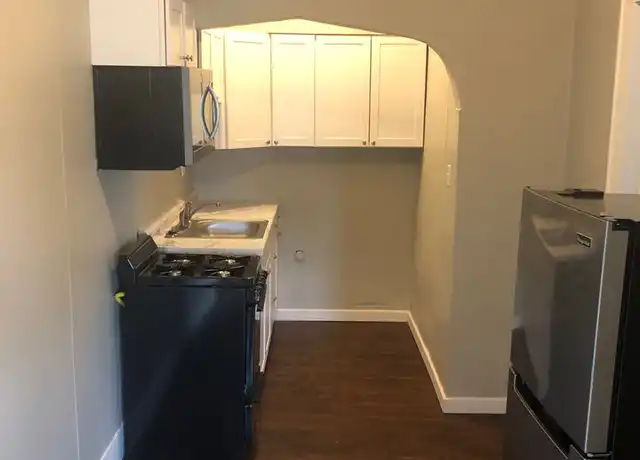 Property at 551 W Washington St Unit 01, Frankfort, IN, 46041, 1 bed, 1 bath, [object Object]