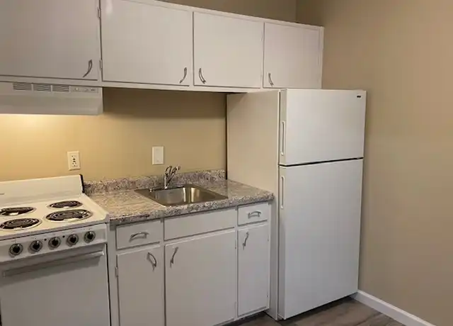 Property at 2012 S Illinois Ave Unit 13, Carbondale, IL, 62903, 0 beds, 1 bath, [object Object]