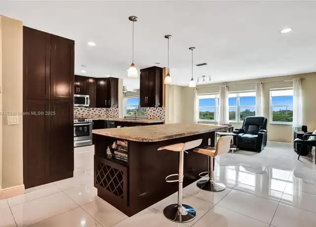 Property at 215 SE 3rd Ave Unit 501C, Hallandale Beach, FL, 33009, 3 beds, 2 baths, [object Object]