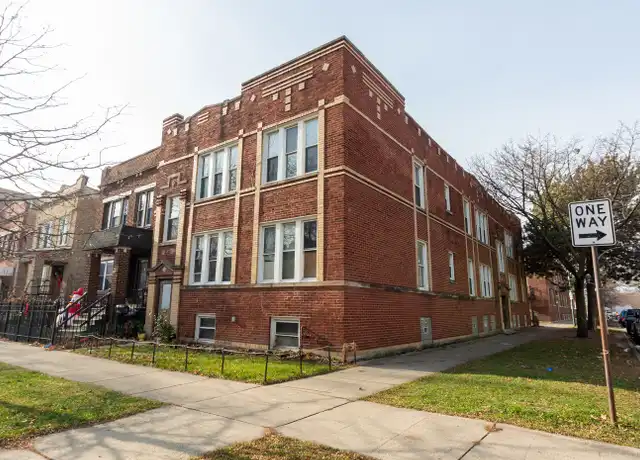 Property at 3256 N Monticello Ave, Chicago, IL, 60618, 2 beds, 1 bath, [object Object]