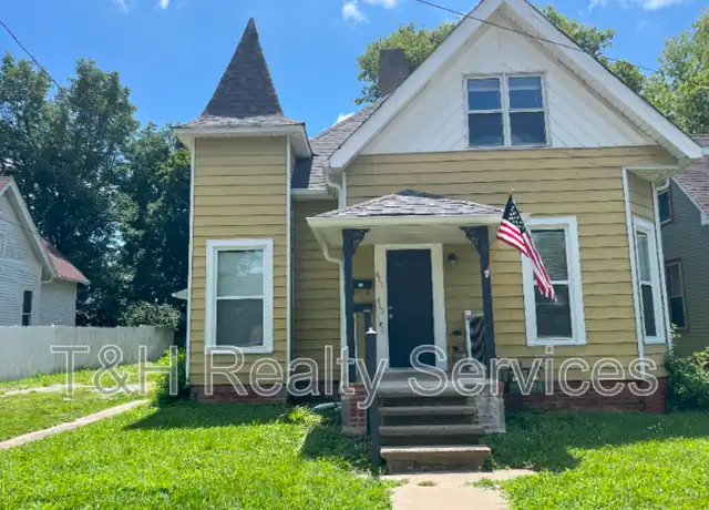 Property at 413 W Franklin St Unit 2, Shelbyville, IN, 46176, 1 bed, 1 bath, [object Object]