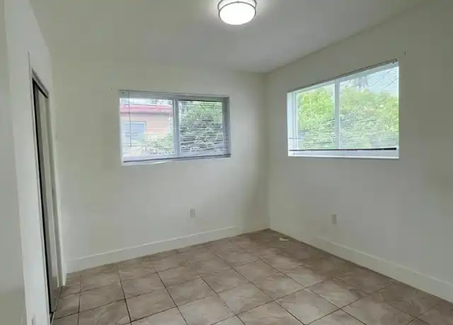 Property at 1920 NW 29th St, Miami, FL, 33142, 1 bed, 1 bath, [object Object]