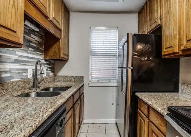Property at 5114 Bryan St #1, Dallas, TX, 75206, 1 bed, 1 bath, [object Object]