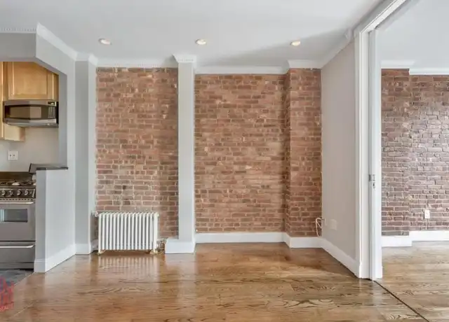 Property at 697 10th Ave, New York, NY, 10036, 2 beds, 1 bath, [object Object]
