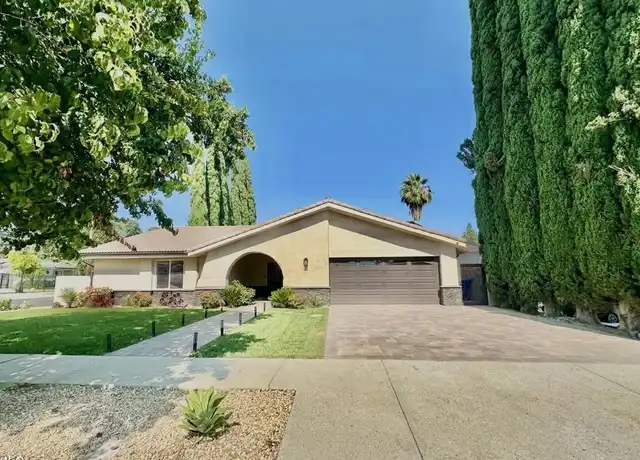 Property at 10462 Yarmouth Ave, Granada Hills, CA, 91344, 4 beds, 2 baths, [object Object]