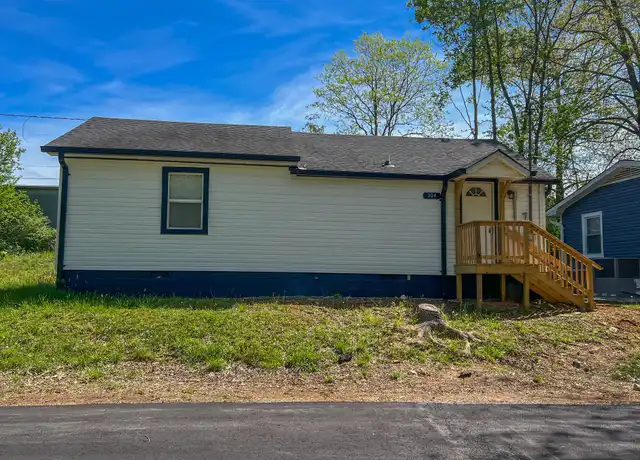 Property at 104 Wilson Ct, Clarksville, TN, 37043, 2 beds, 1 bath, [object Object]