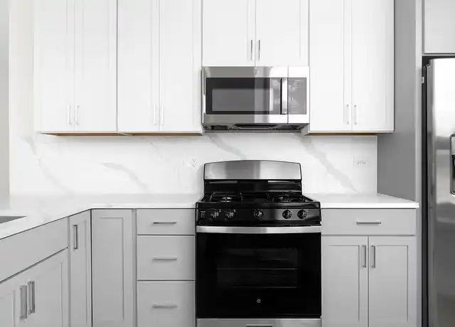 Property at 5071 N Northwest Hwy Unit 104, Chicago, IL, 60630, 2 beds, 2 baths, [object Object]