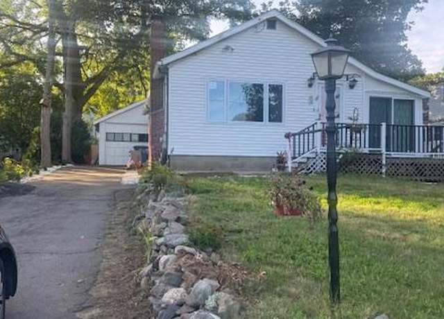 Photo of 94 Gordon Rd, Braintree, MA 02184