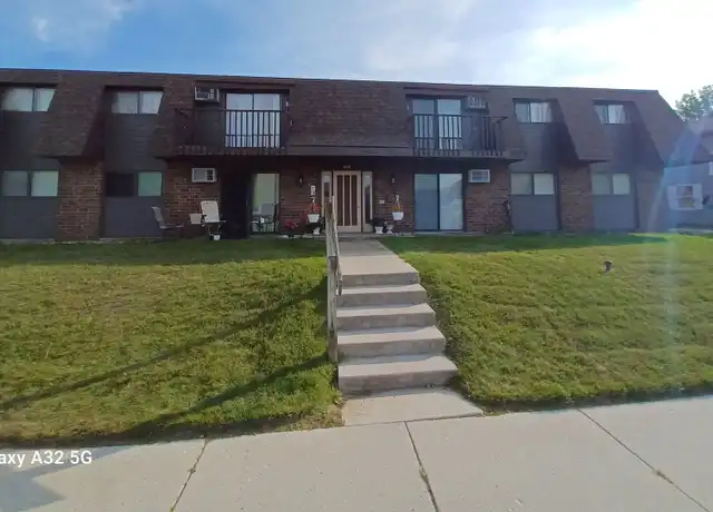 Property at 1025 Willow Ave Unit 1025 104, Sheboygan, WI, 53083, 2 beds, 1 bath, [object Object]