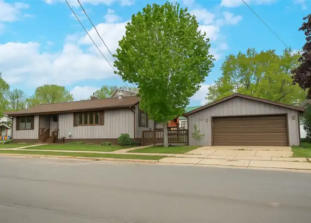 Property at 509 Loomis Dr, Mauston, WI, 53948, 3 beds, 1 bath, [object Object]