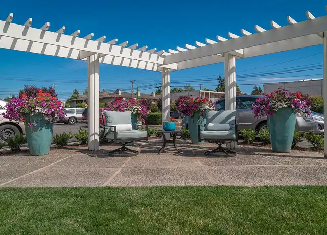Property at Trellis Pointe Apartments - 7301 6th Ave, Tacoma, WA, 98406, 1-2 bed, 1 bath, [object Object]