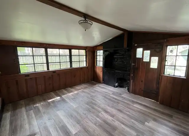 Property at 765 Metcalf Pl, Memphis, TN, 38104, 2 beds, 1 bath, [object Object]