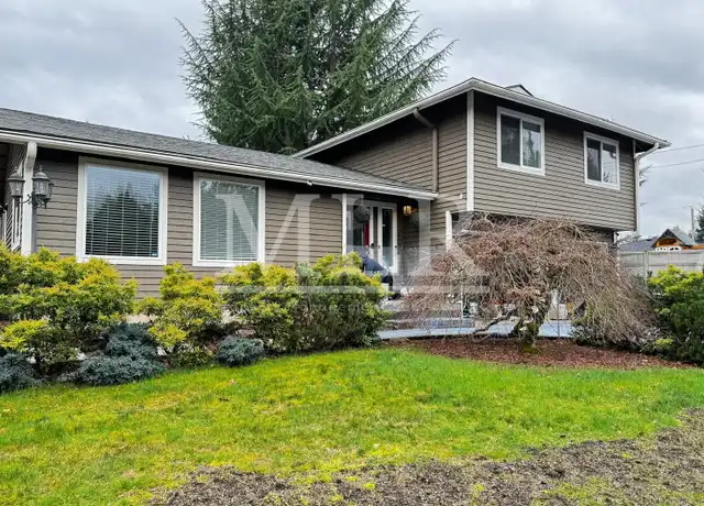 Property at 10447 SE 222nd St, Kent, WA, 98031, 3 beds, 2.5 baths, [object Object]
