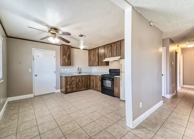 Property at 4341 Elton Ave, Olivehurst, CA, 95961, 3 beds, 2 baths, [object Object]
