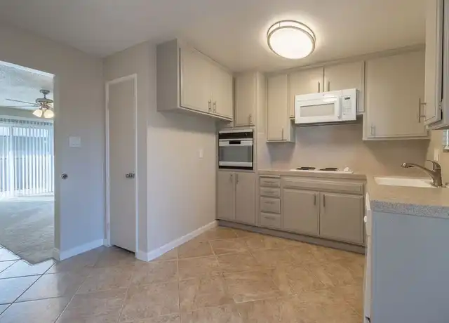 Property at Elegante Apartments - 5981 Lake Crest Way, Sacramento, CA, 95822, 1-2 bed, 1-2 bath, [object Object]