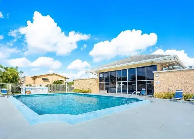Property at 2182 NE 1st Way #105, Boynton Beach, FL, 33435, 1 bed, 1.5 baths, [object Object]