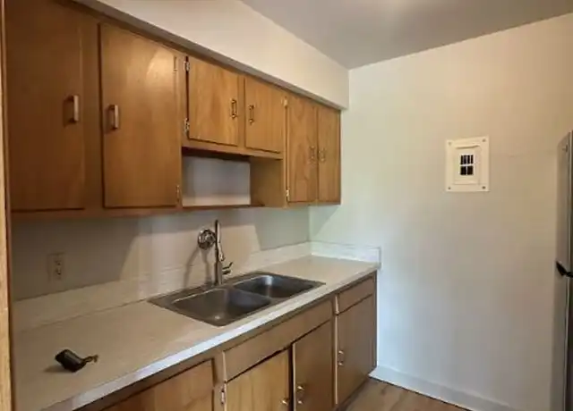 Property at 3544 Aquila Cir Unit 8, St Louis Park, MN, 55426, 2 beds, 1 bath, [object Object]