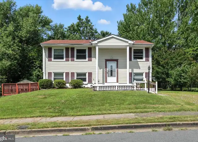 Property at 13008 Kimbrough Ln, Woodbridge, VA, 22193, 4 beds, 3 baths, [object Object]