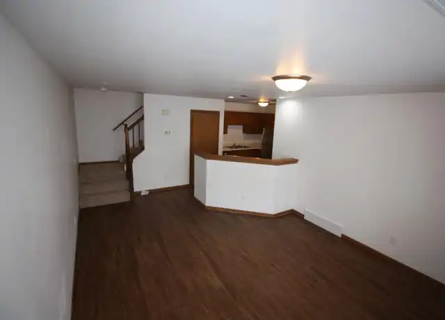 Property at 1115 Gammon Ln Unit 3, Madison, WI, 53719, 2 beds, 1.5 baths, [object Object]