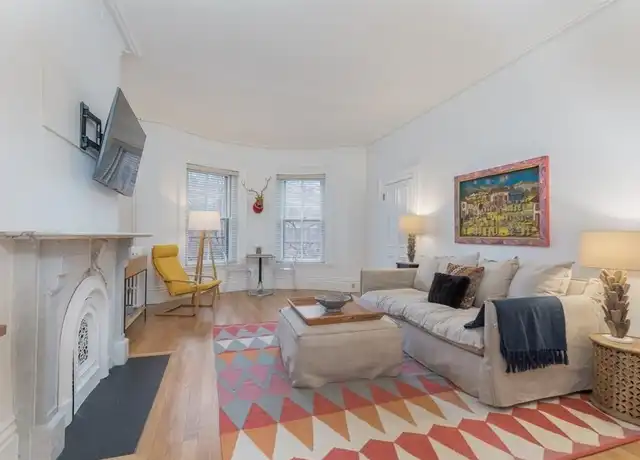 Property at 7 Union Park Unit 3, Boston, MA, 02118, 2 beds, 2 baths, [object Object]