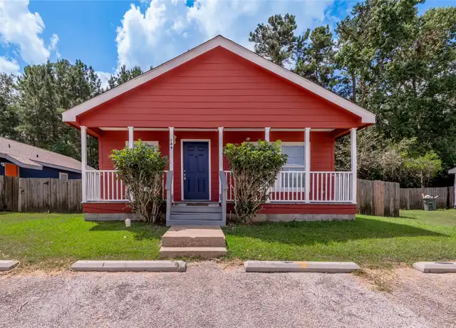 Property at 144 Varsity Dr, Huntsville, TX, 77340, 4 beds, 4 baths, [object Object]