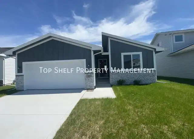 Property at 420 NW Compass Ave, Waukee, IA, 50263, 3 beds, 2 baths, [object Object]